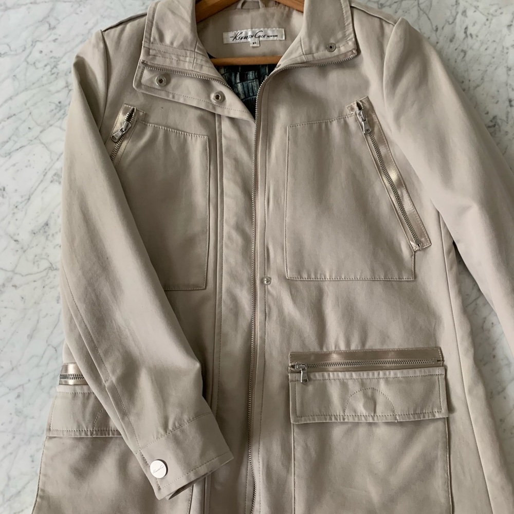 Women’s Kenneth Cole Mew York lined light coat